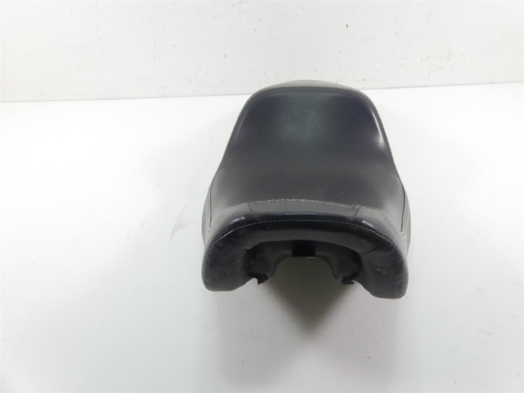 2014 Harley FXDF Dyna Fat Bob Rider Driver Dual Seat Saddle - Read 52000117 {{ shop.shopifyCountryName }} - Mototech271