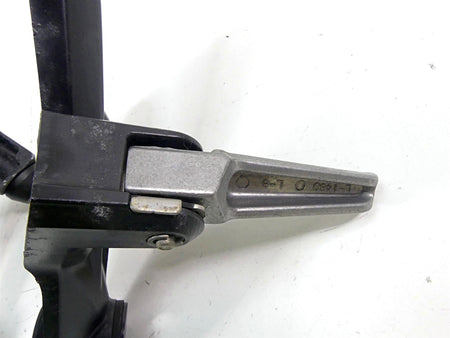 2010 Kawasaki ZX1400 ZX14 R Ninja Rear Passenger Foot Peg Set 35063-0353 {{ shop.shopifyCountryName }} - Mototech271