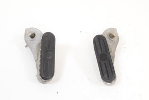 05 BMW R1200GS R1200 GS K25 Front Rider Driver Footpeg SET 46717729281 | Mototech271