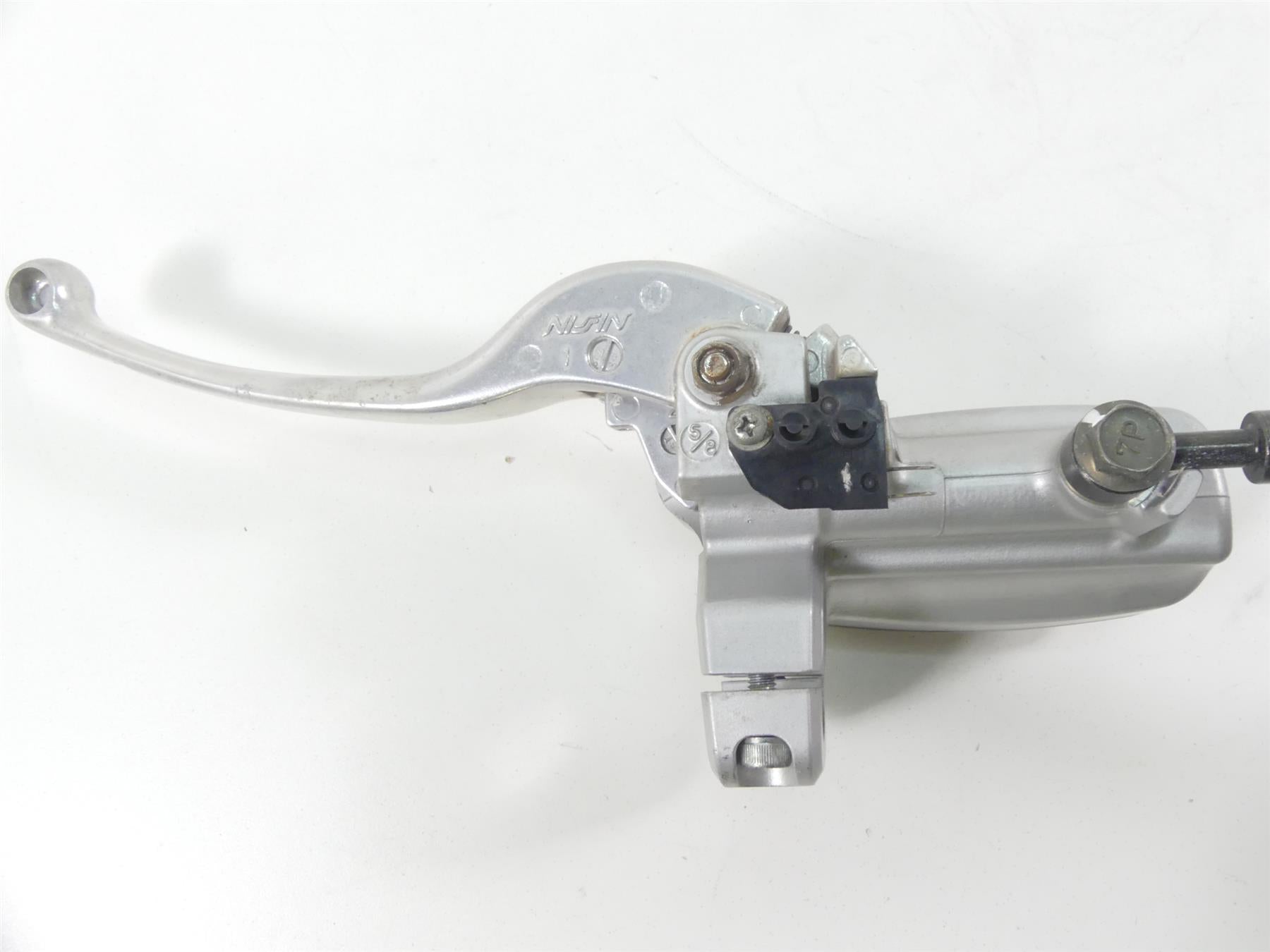 2007 Suzuki M109R VZR1800 Boulevard Front 5/8 Brake Master Cylinder 59600-10F61 {{ shop.shopifyCountryName }} - Mototech271