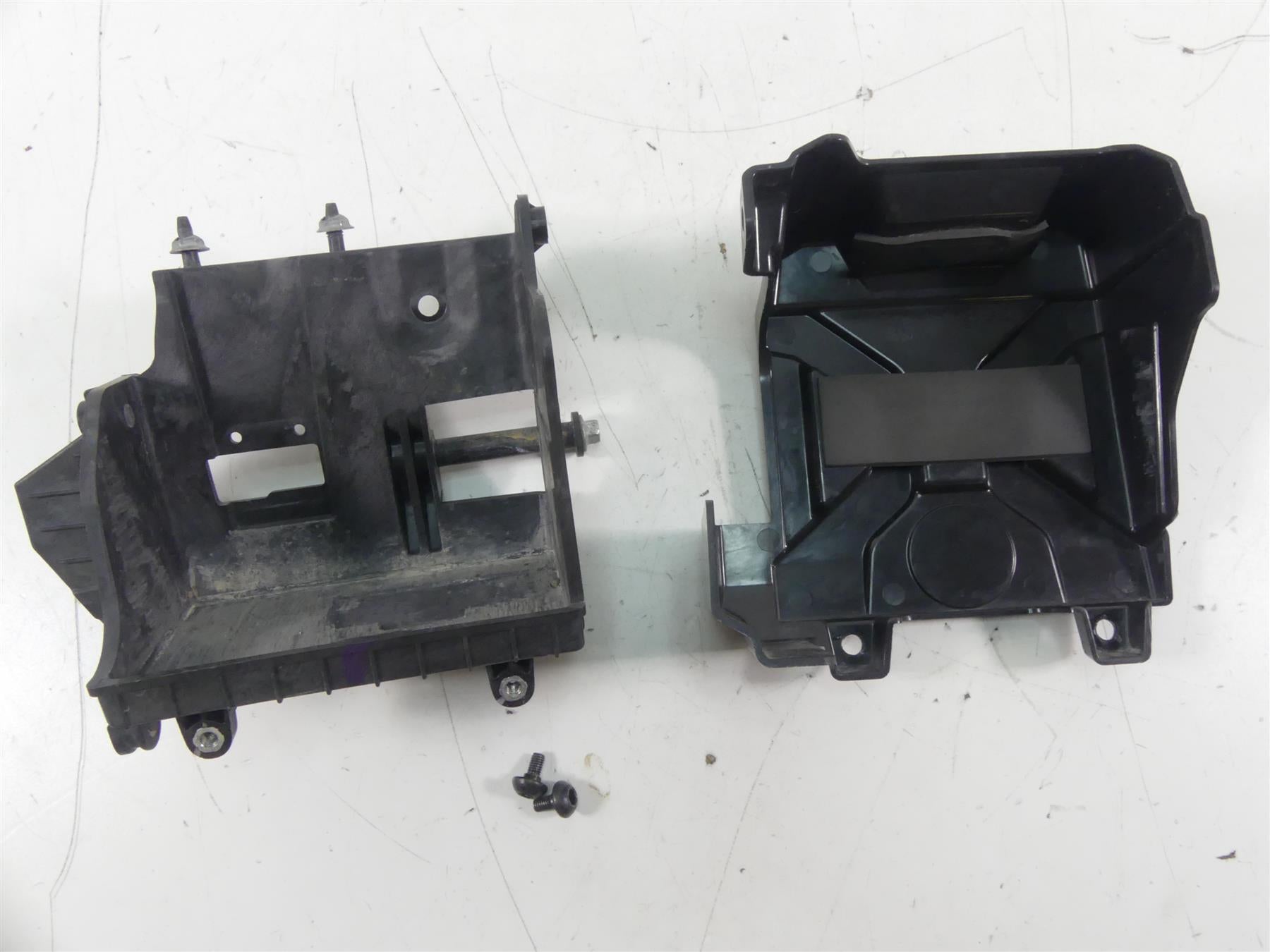 2019 Indian Motorcycle Co. FTR1200 Battery Box Carrier Holder 5268451 {{ shop.shopifyCountryName }} - Mototech271