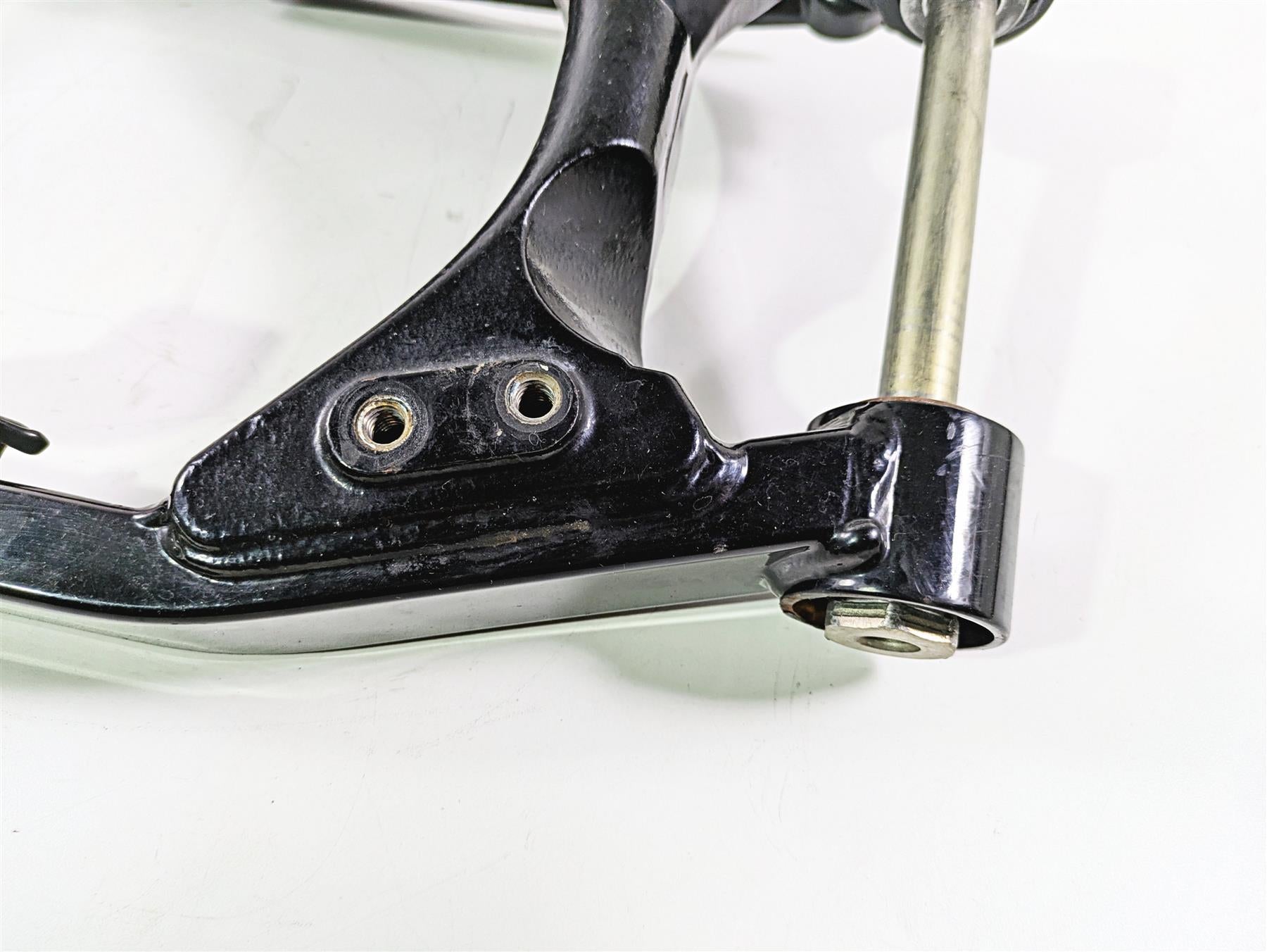 2016 Harley FXDL Dyna Low Rider Rear Swingarm & Belt Guards 47820-10 {{ shop.shopifyCountryName }} - Mototech271