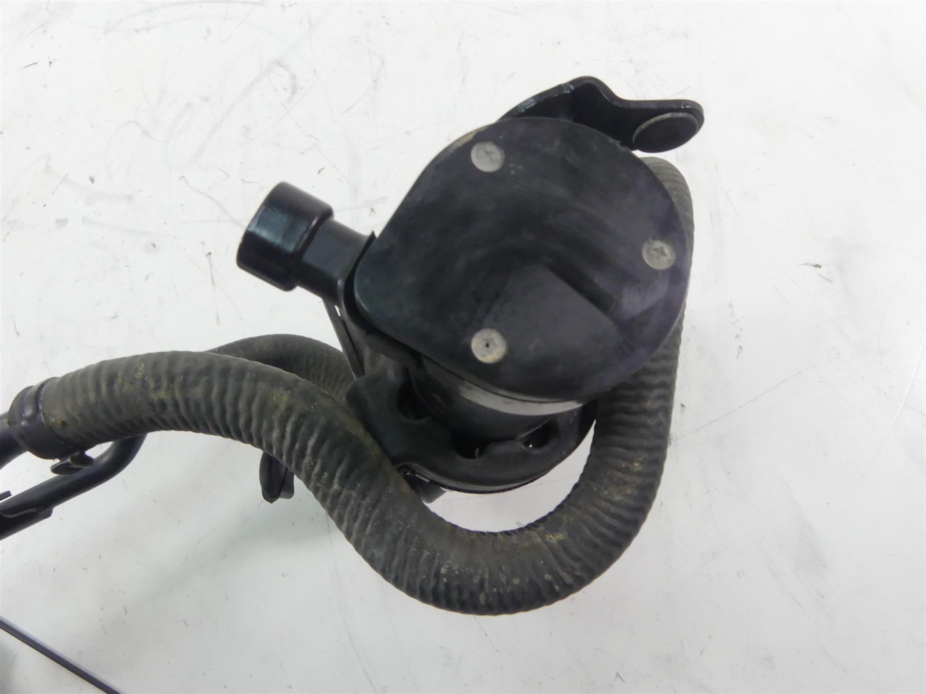 2014 Harley Touring FLHTK Electra Glide Water Pump - For Parts 26800107 {{ shop.shopifyCountryName }} - Mototech271