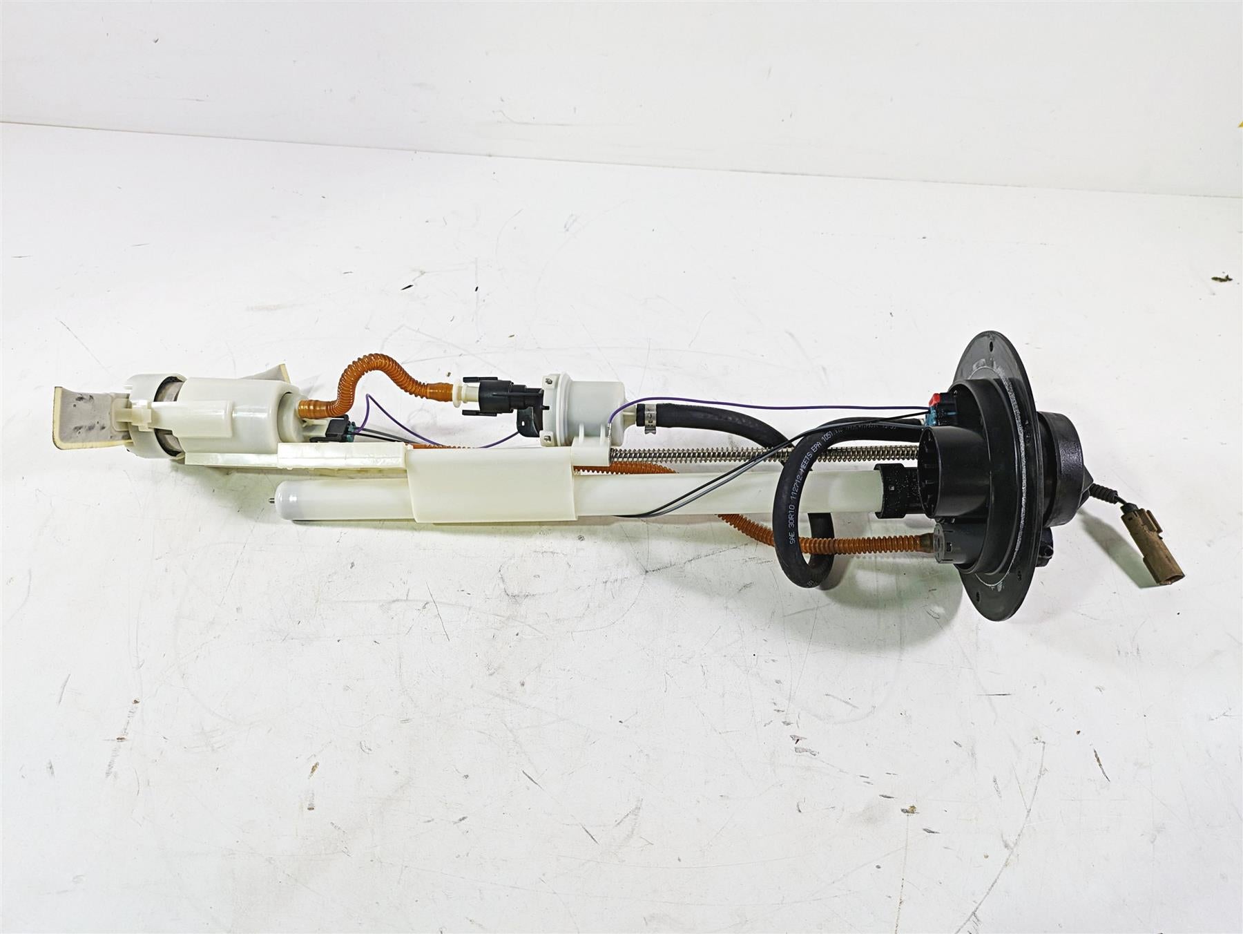 2013 Harley VRSCDX Night Rod Sp Fuel Gas Petrol Pump -Tested 75123-09A {{ shop.shopifyCountryName }} - Mototech271
