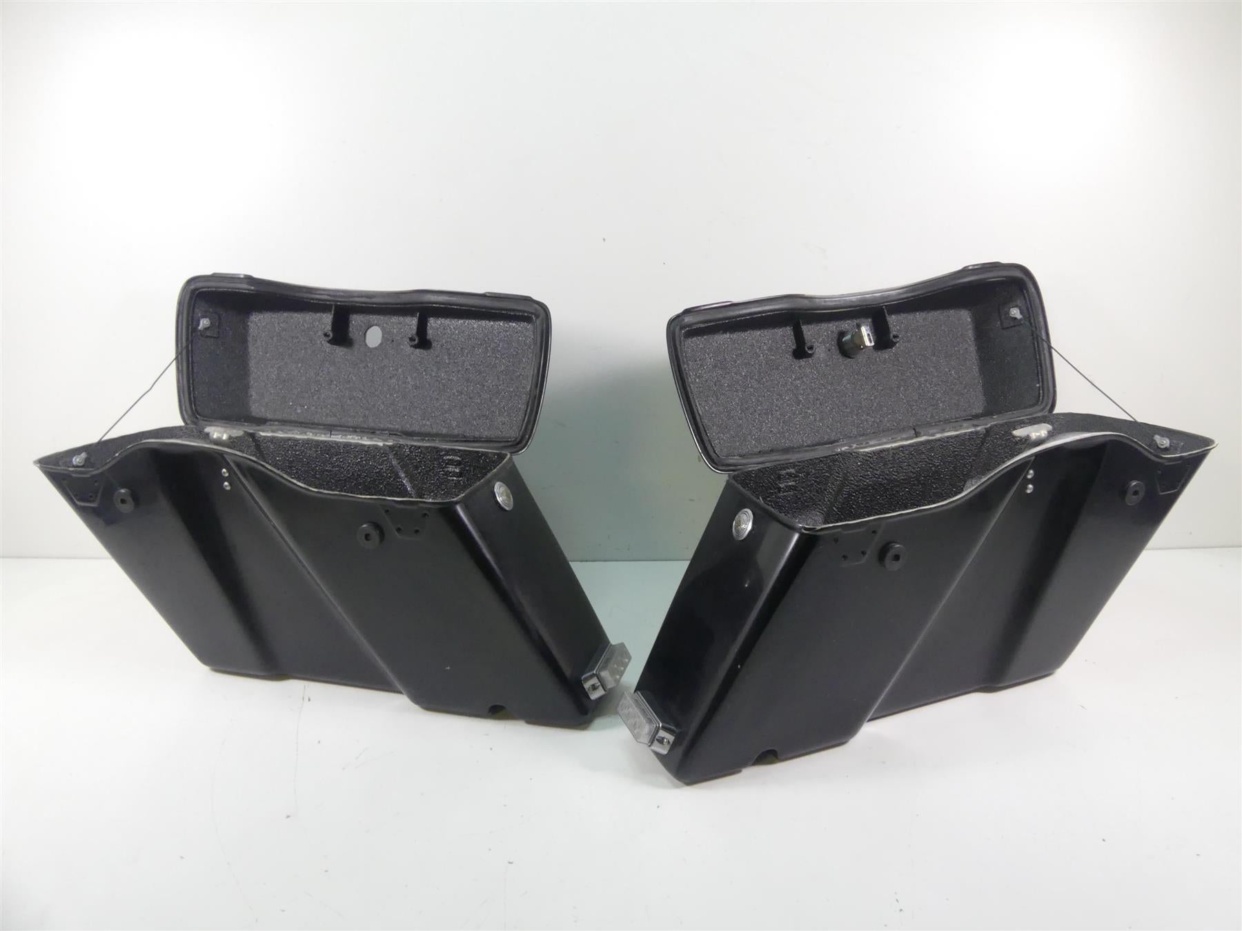 2002 Harley Touring FLHRCI Road King Left Right Hard Saddlebag Set {{ shop.shopifyCountryName }} - Mototech271