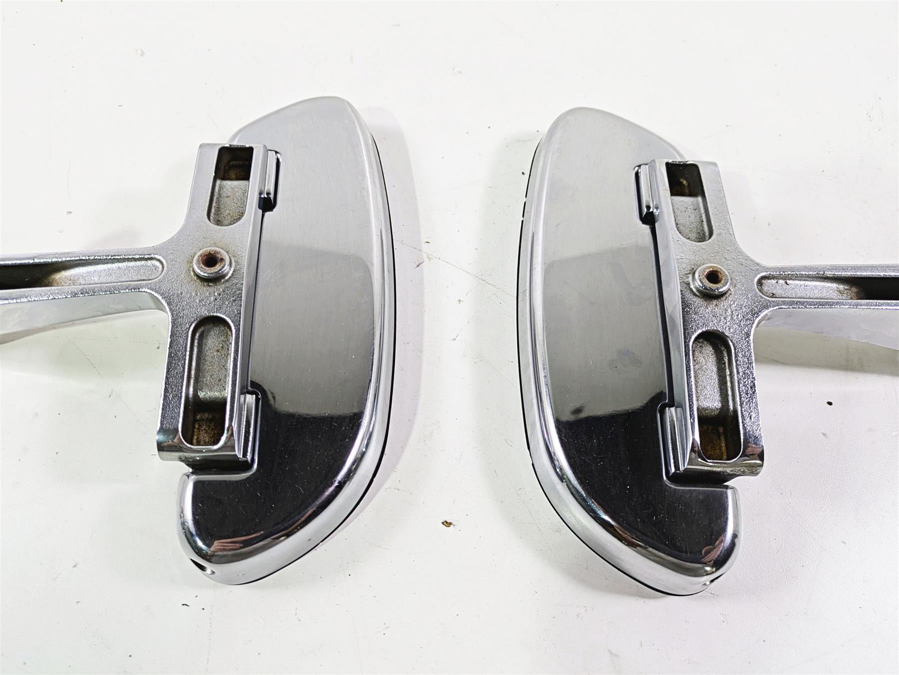 2010 Harley Touring FLHX Street Glide Streamline Rear Floorboards DR-2151HLO1606 {{ shop.shopifyCountryName }} - Mototech271