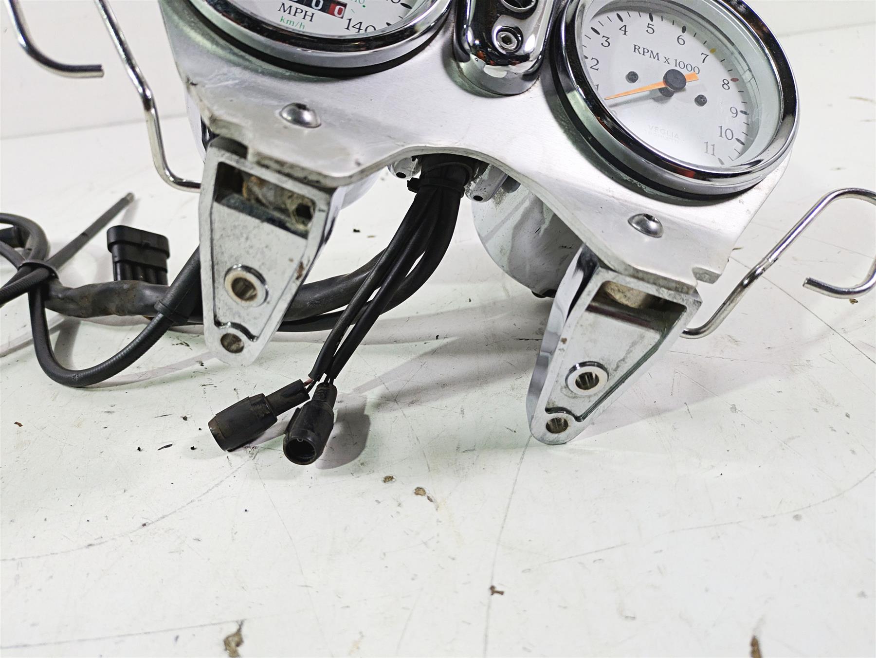 1998 Moto Guzzi California 1100 EV Speedometer Gauges + Cover - 22k GU02762400 {{ shop.shopifyCountryName }} - Mototech271