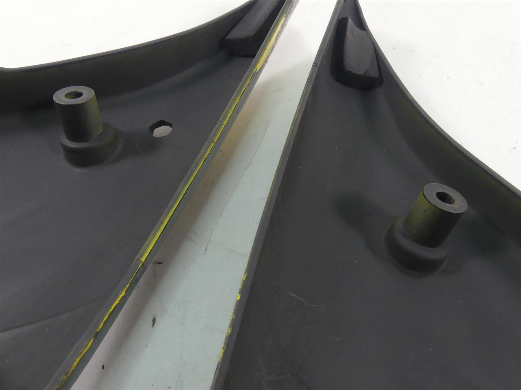 2000 Harley Dyna FXR4 CVO Super Glide Side Cover Fairing Set - Read 66421-99 {{ shop.shopifyCountryName }} - Mototech271