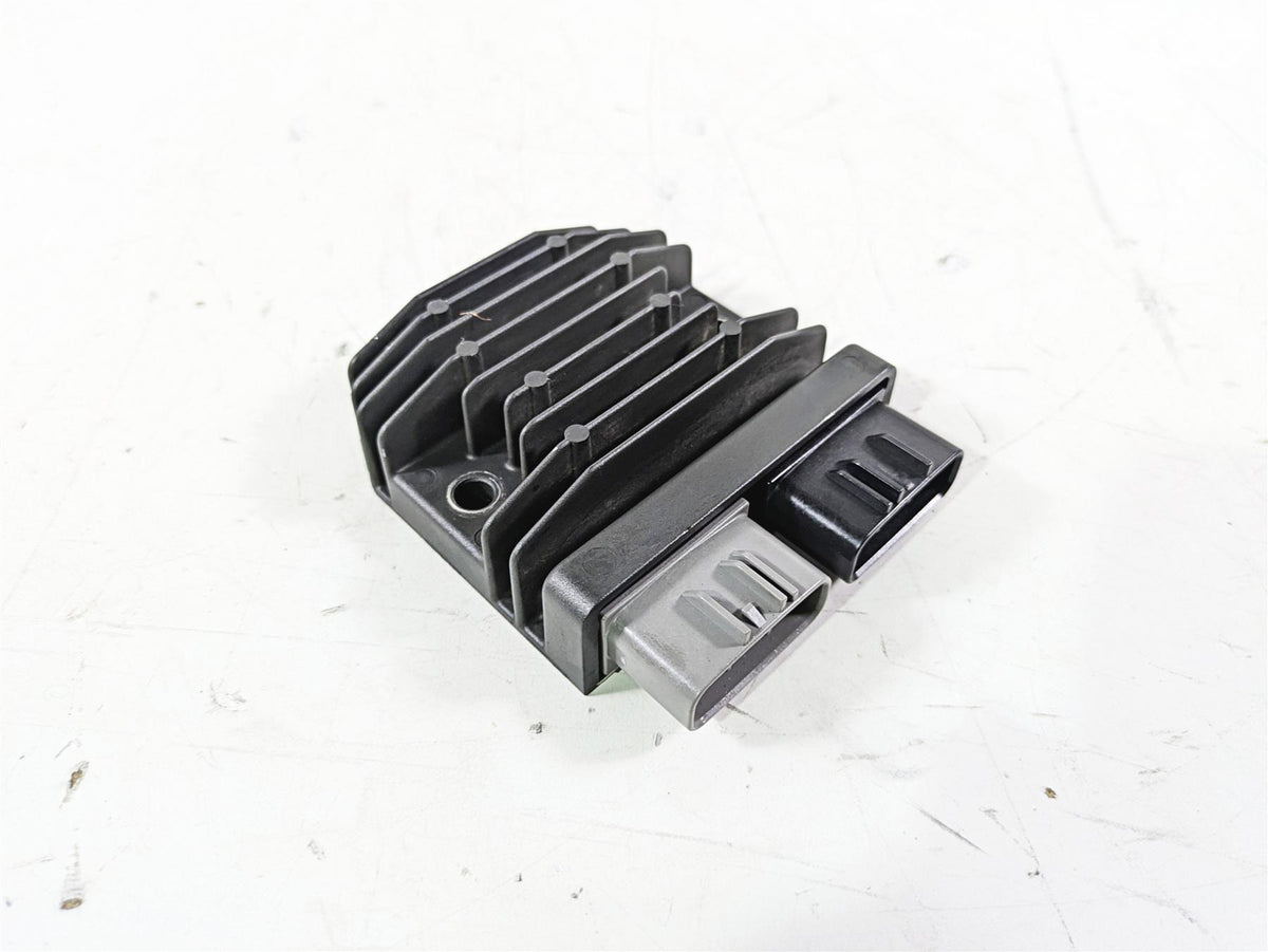 2020 Triumph Daytona 765 Moto2 Rectifier Voltage Regulators T1300675 FH020AA {{ shop.shopifyCountryName }} - Mototech271