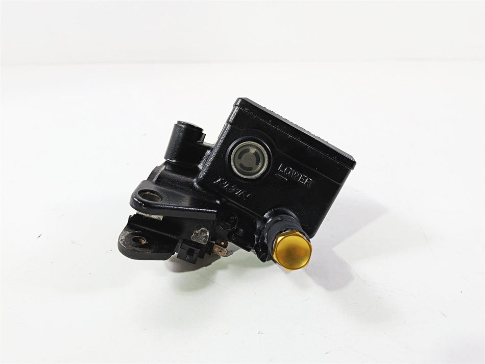 2002 Yamaha FZ1 FZS10 Fazer Front Brake Master Cylinder DM-W2587-00-00-Mototech271