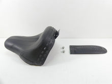 Load image into Gallery viewer, 2019 Harley FLHC Softail Heritage Front Rider Driver Saddle Seat Set 52000271 | Mototech271
