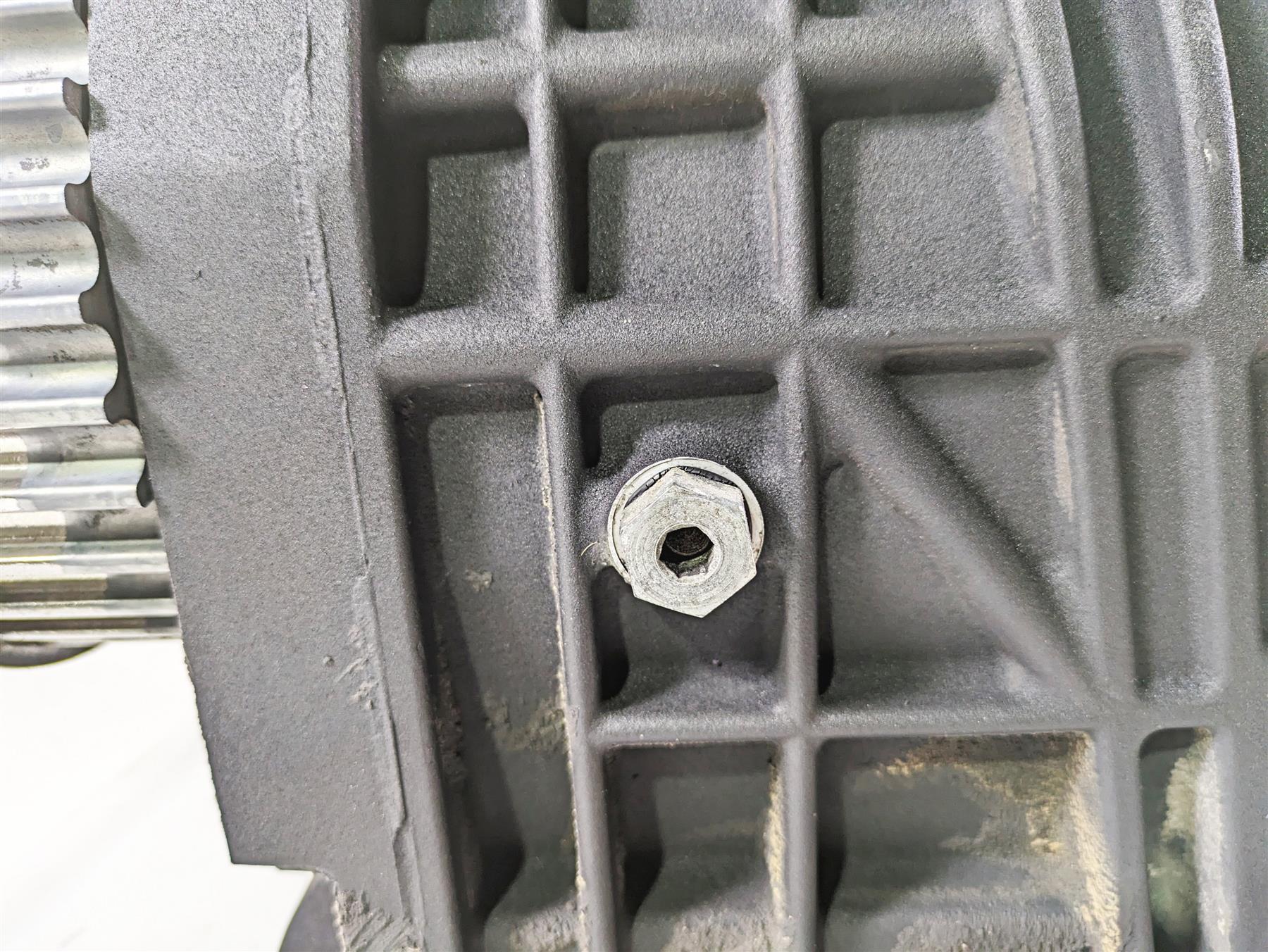 2003 Harley FLSTC Softail Heritage 100th Transmission Gear Box 5 Sp 22K 33006-03 {{ shop.shopifyCountryName }} - Mototech271