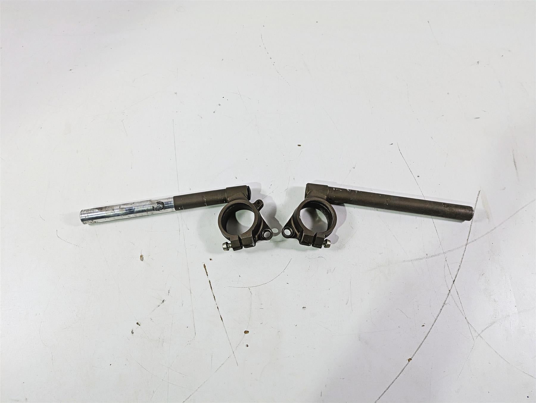 2005 Kawasaki ZX1000 ZX10R Ninja Handlebar Handle Bar Set 46003-0045 46003-0046 {{ shop.shopifyCountryName }} - Mototech271