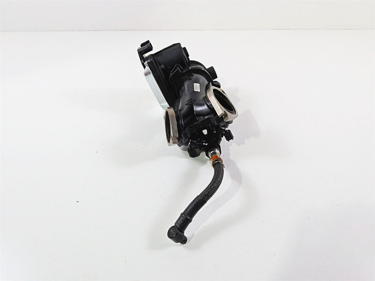 2018 Harley FLHTCU Touring Electra Glide Throttle Body Fuel Injectors 27300122-Mototech271