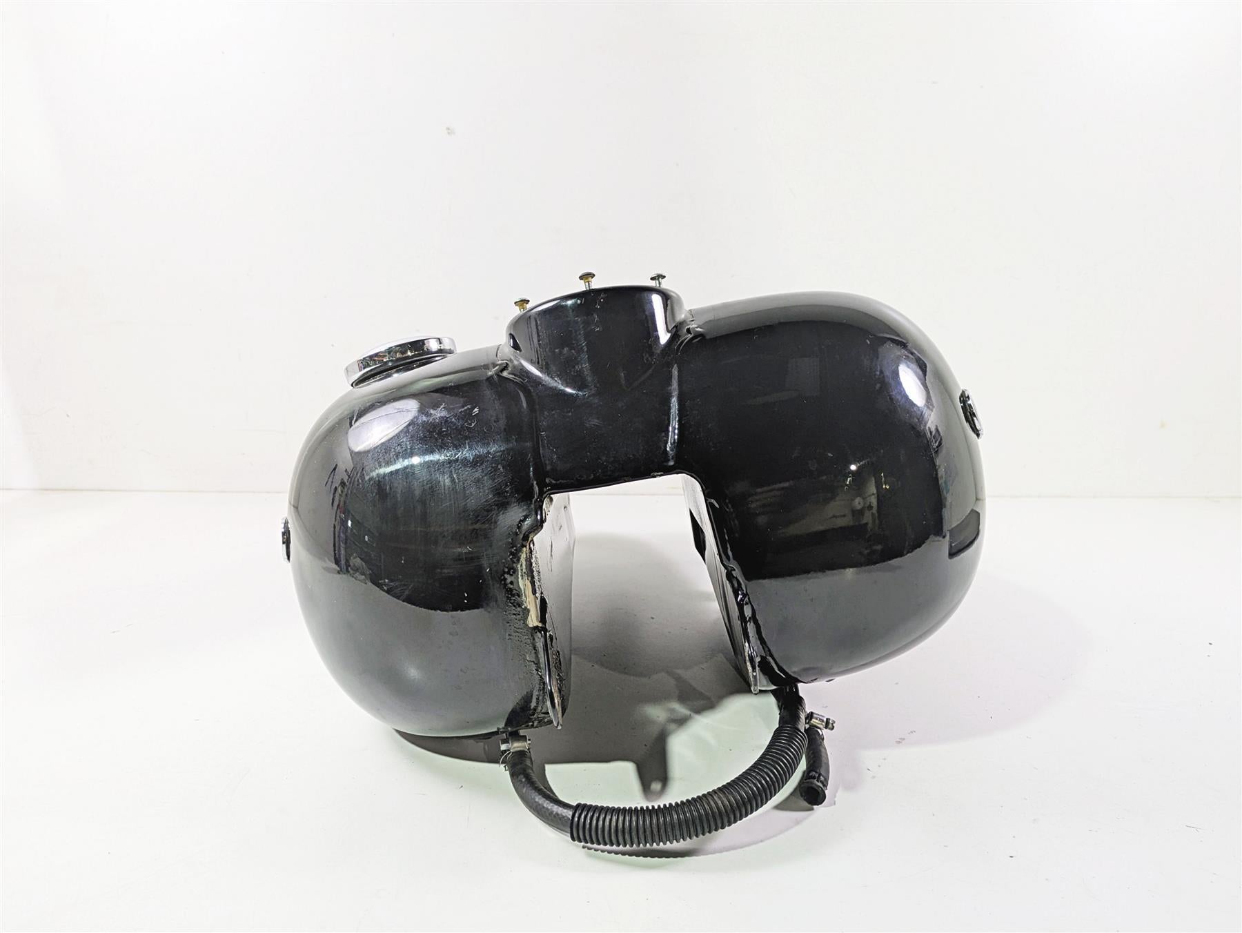 1998 Harley Touring FLHRCI Road King Fuel Gas Petrol Tank - Read 61268-98 {{ shop.shopifyCountryName }} - Mototech271