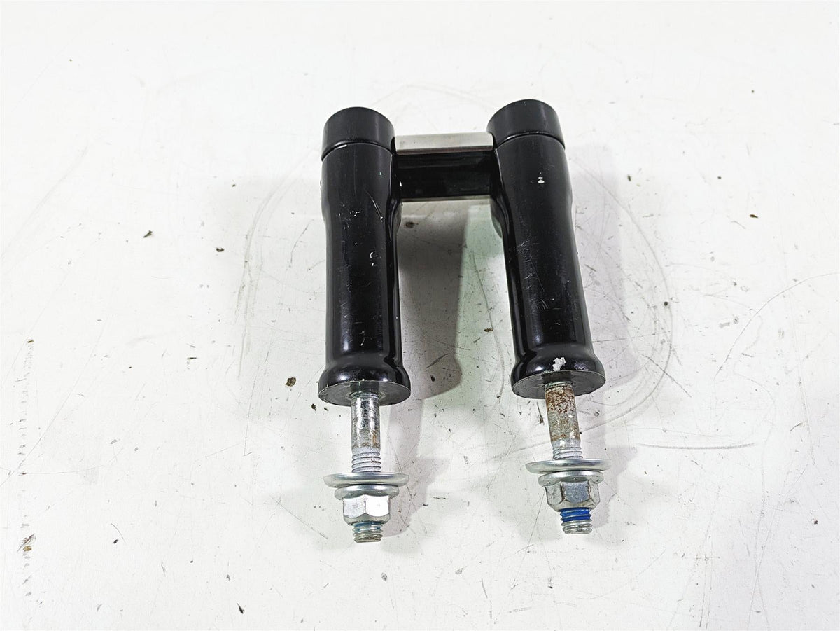 2021 Harley Softail FLSL Slim Handlebar Riser Holder Clamp 55984-07 {{ shop.shopifyCountryName }} - Mototech271