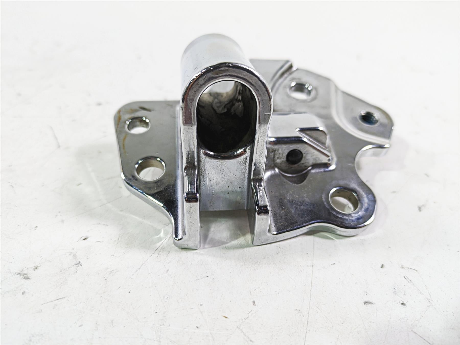 2019 Harley Touring FLHX Street Glide Side Kick Stand Kickstand 50075-07A {{ shop.shopifyCountryName }} - Mototech271