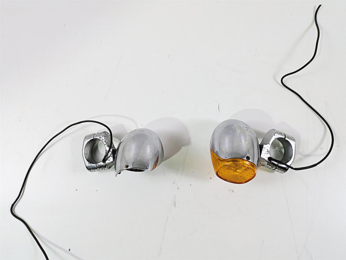 2002 Indian Spirit Deluxe Front Blinker Turn Signal Housing Set 66-039 66-038 {{ shop.shopifyCountryName }} - Mototech271