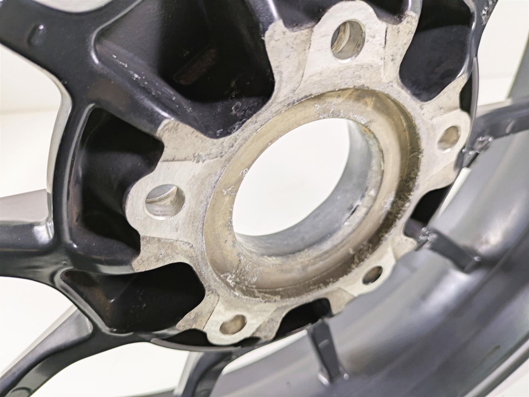 2013 Triumph Tiger 1215 Explorer Straight 17x4 Rear Wheel Cast Rim T2013222 {{ shop.shopifyCountryName }} - Mototech271