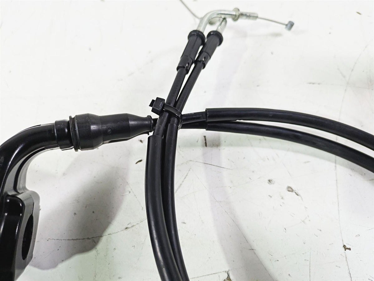 2005 Kawasaki ZX12R Ninja Throttle Grip & Cables Set 32099-1193 {{ shop.shopifyCountryName }} - Mototech271