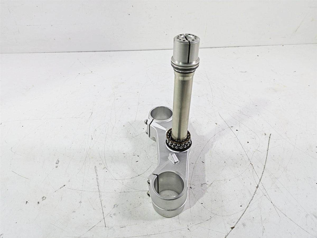 2022 MV Agusta F3 800 Rosso Lower Triple Tree Steering Clamp 8000B5700 {{ shop.shopifyCountryName }} - Mototech271