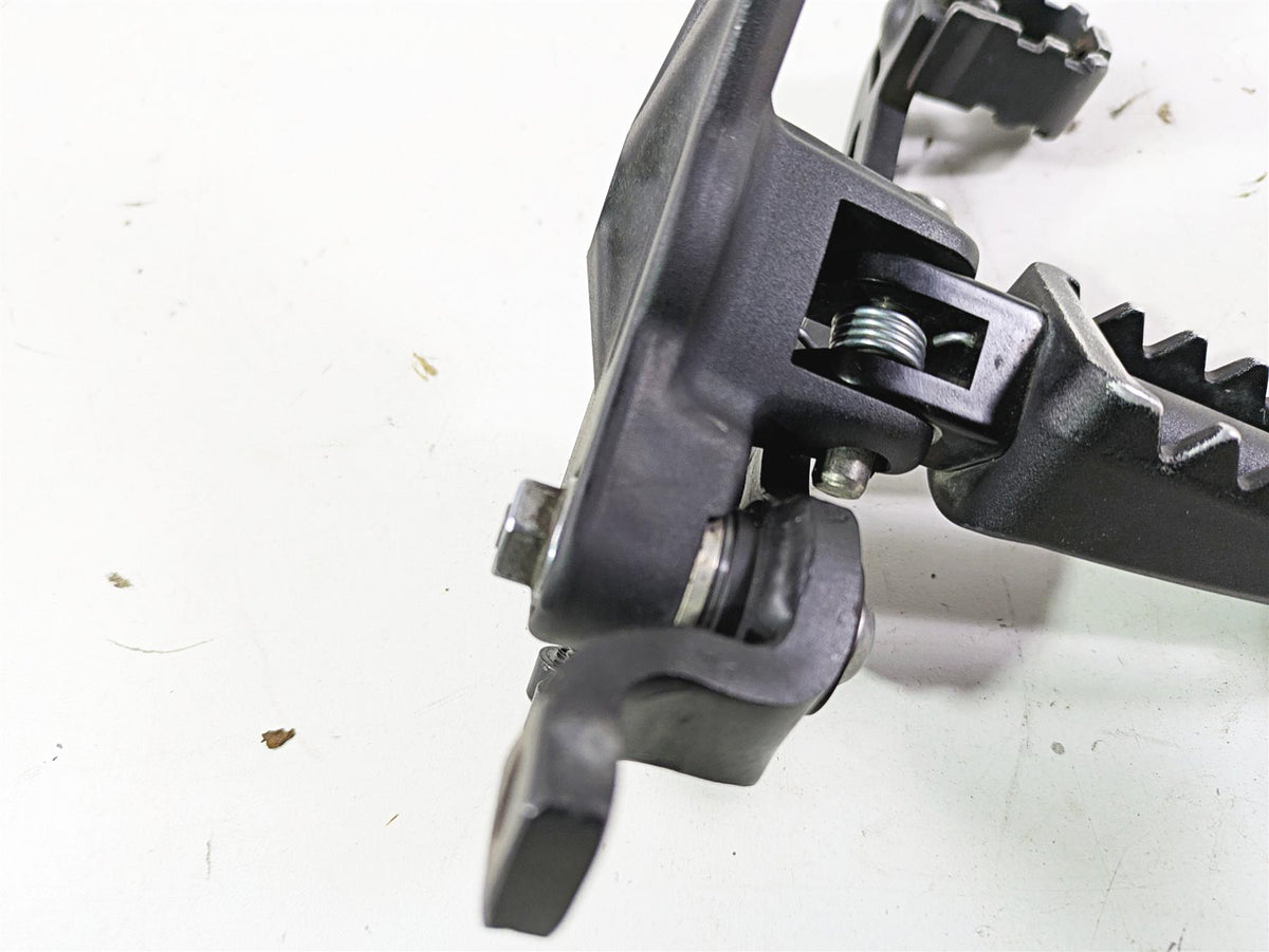 2022 Harley RA1250 S Pan America Right Rider Footpeg & Brake Pedal 50501785 {{ shop.shopifyCountryName }} - Mototech271