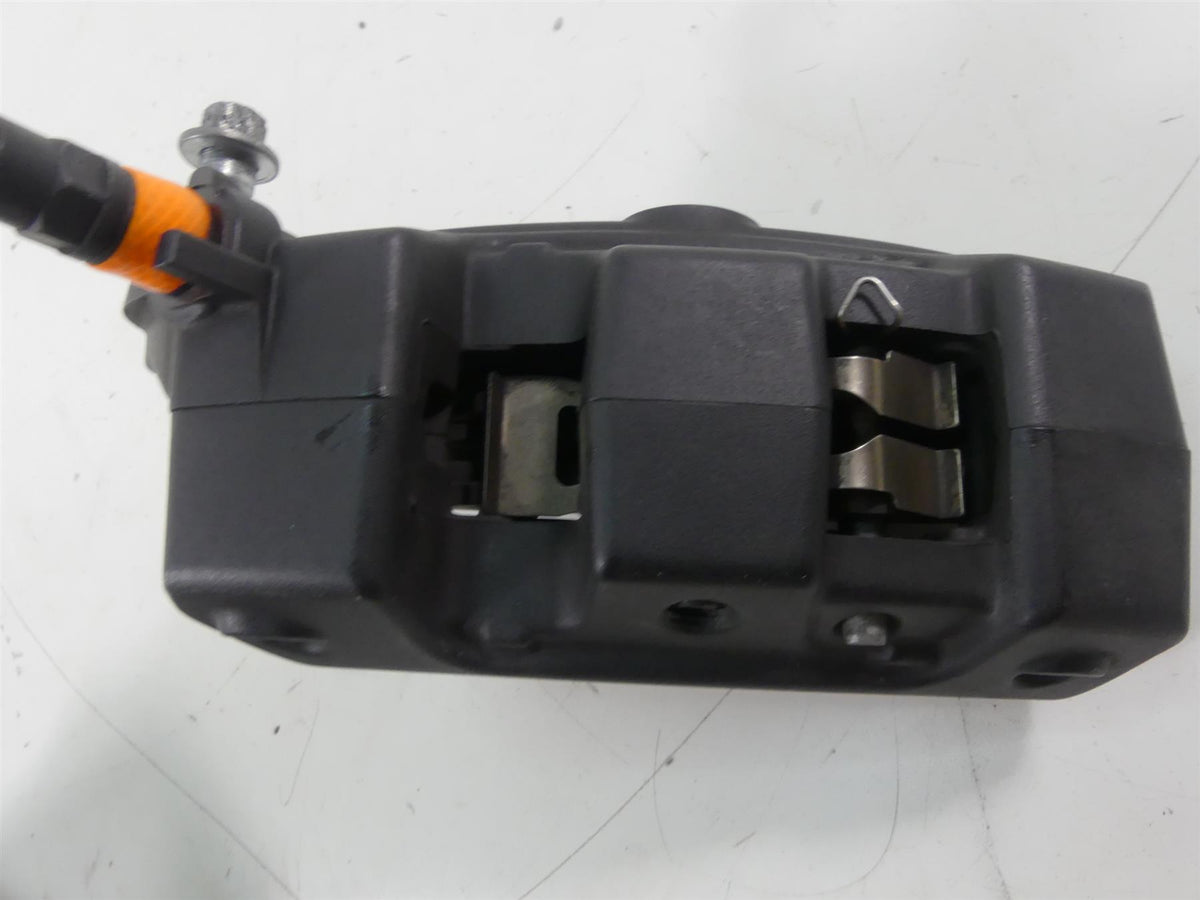2013 Harley Davidson VRSCF Muscle Front Brake Caliper Set 44731-08 44732-08 {{ shop.shopifyCountryName }} - Mototech271