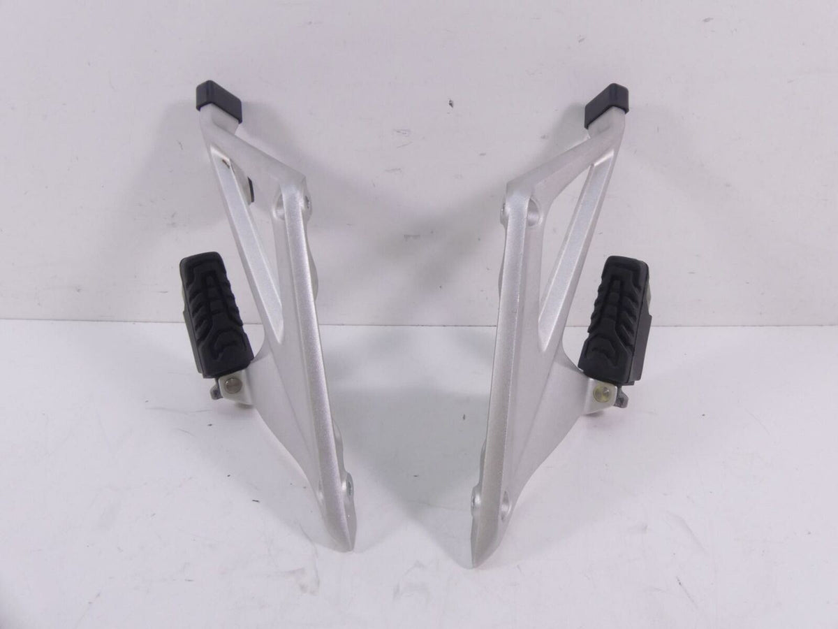 2017 BMW R1200RT RTW K52 Passenger Footpeg Foot Peg Rest Set 46718534790 {{ shop.shopifyCountryName }} - Mototech271