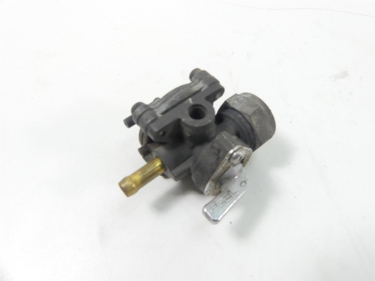 1999 Harley Davidson Sportster XL1200 Petcock Fuel Gas Petrol Valve 62169-95C {{ shop.shopifyCountryName }} - Mototech271
