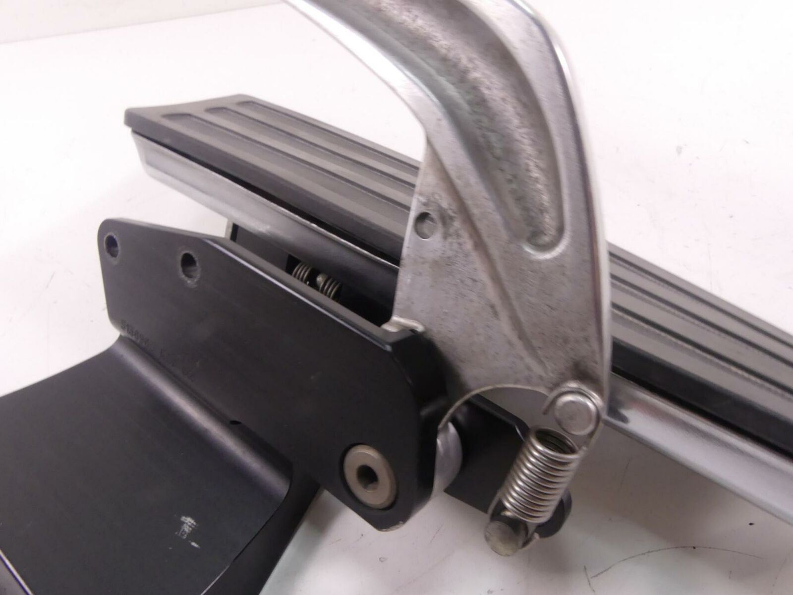 2010 Victory Vision Tour Right Front Rider Foot Board Brake Pedal Set 5135045 {{ shop.shopifyCountryName }} - Mototech271