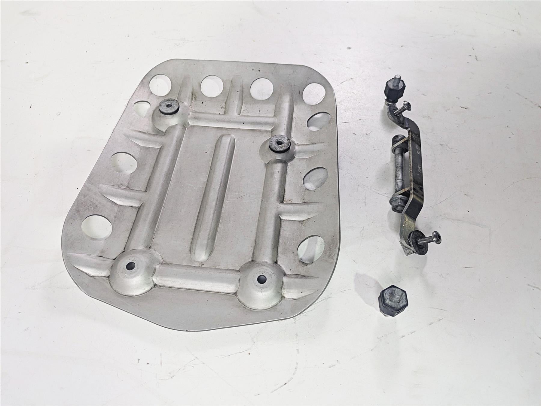 2010 BMW R1200GS K25 Lower Engine Guard Skid Plate 11117717743 {{ shop.shopifyCountryName }} - Mototech271