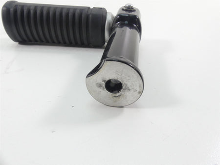 2022 Harley Softail FXBBS Street Bob Left Passenger Rear Footpeg Set 50500726 {{ shop.shopifyCountryName }} - Mototech271