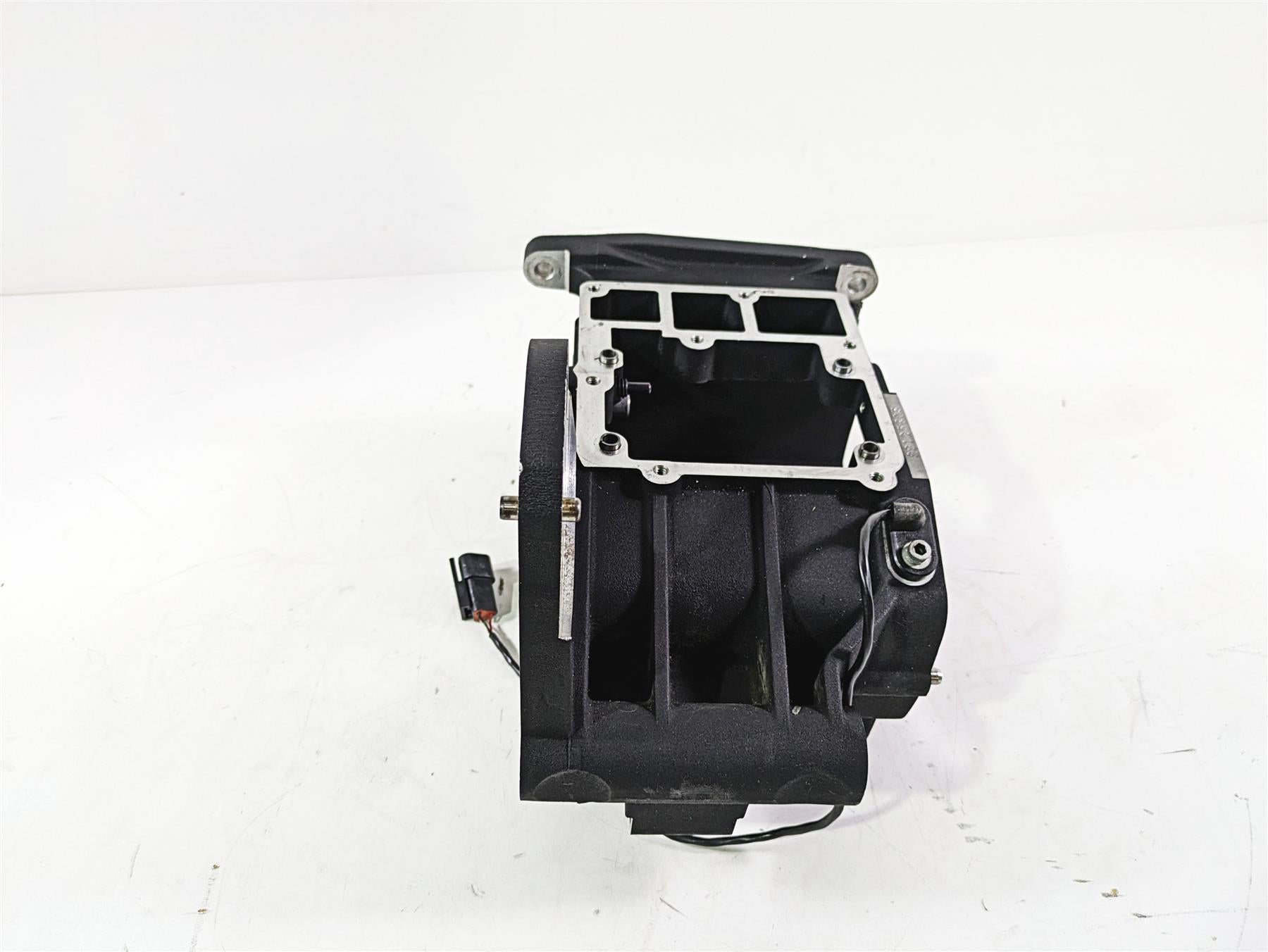 1999 Harley Dyna FXDL Low Rider Transmission Gear Box Case Housing 34825-99 {{ shop.shopifyCountryName }} - Mototech271