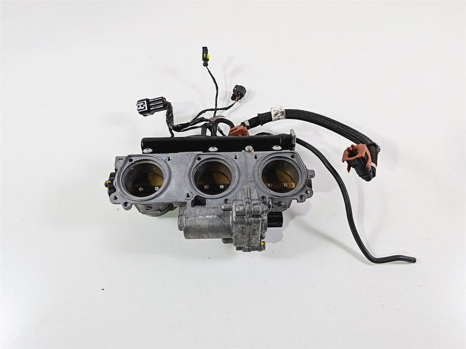 2019 Triumph Speed Triple RS 1050 Keihin Throttle Bodies & Injectors T1243540 {{ shop.shopifyCountryName }} - Mototech271
