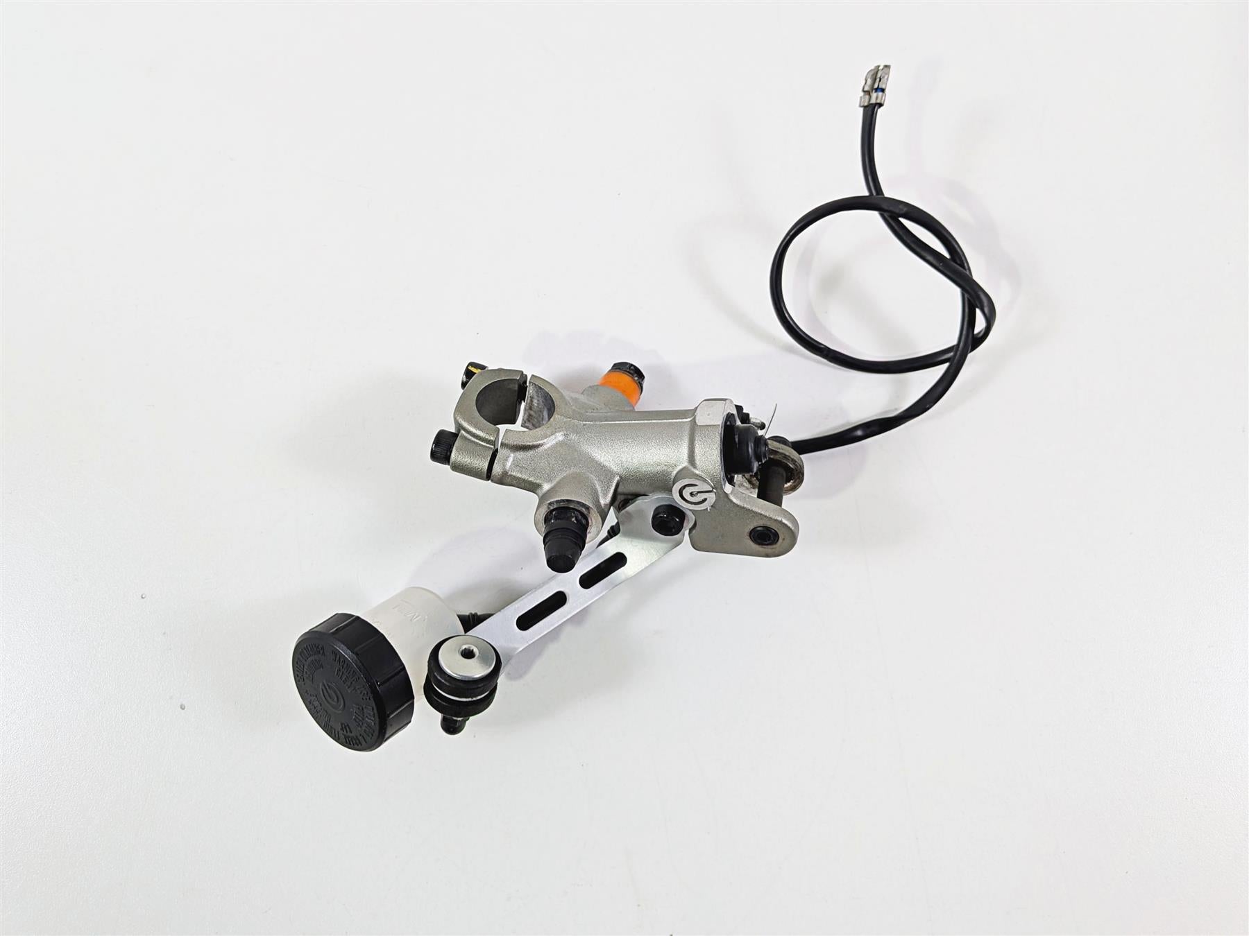 2019 Ducati 959 Panigale Brembo Radial Clutch Master Cylinder 63040603B {{ shop.shopifyCountryName }} - Mototech271