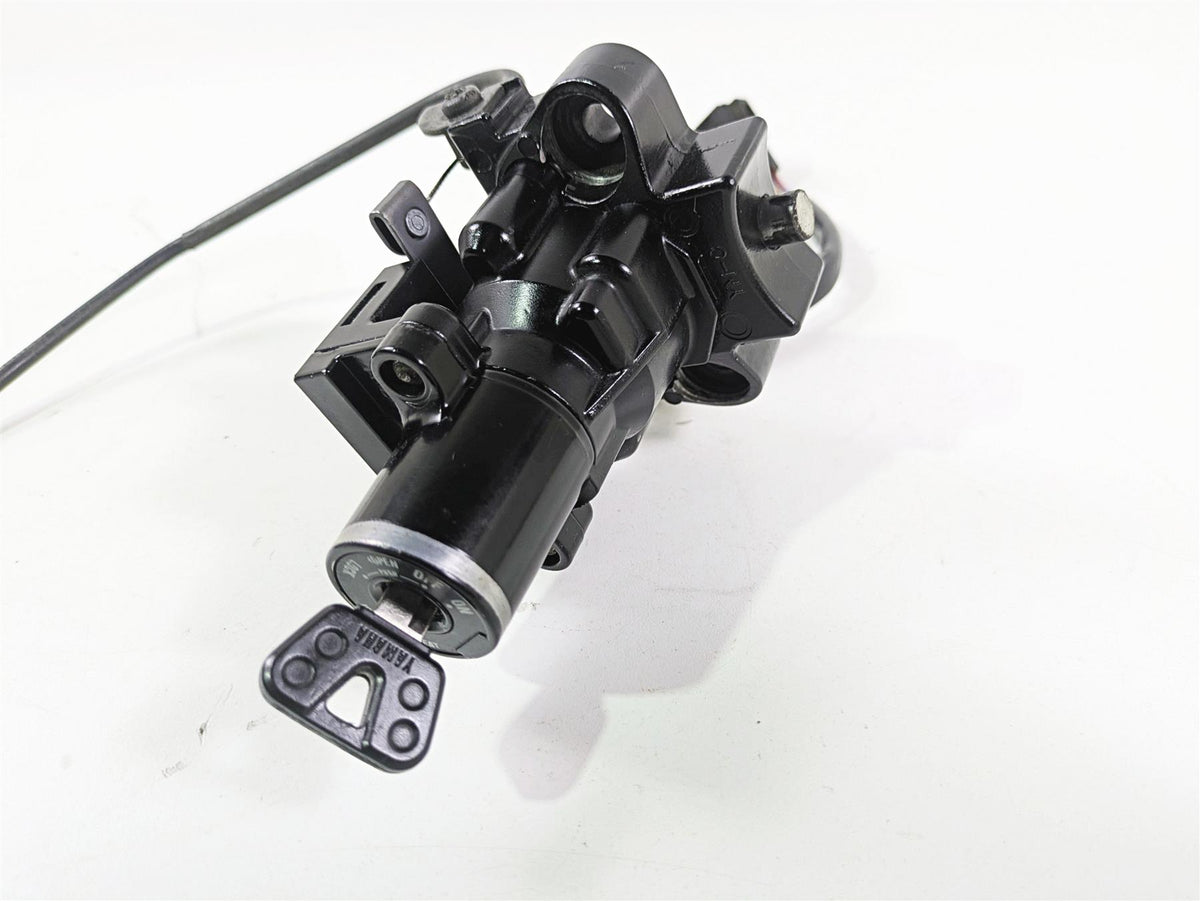 1999 Yamaha XV1600 Road Star Ignition Switch Key Lock Tank Cap Set 4WM-82501-02 {{ shop.shopifyCountryName }} - Mototech271