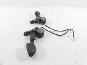 2019 Moto Guzzi V7 III Stone 750 Front Blinker Turn Signal Set 2D000261 2D000262