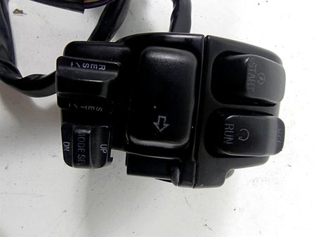 2004 Harley Touring FLHTCUI Electra Glide Right Hand Control Switch 71683-06A {{ shop.shopifyCountryName }} - Mototech271