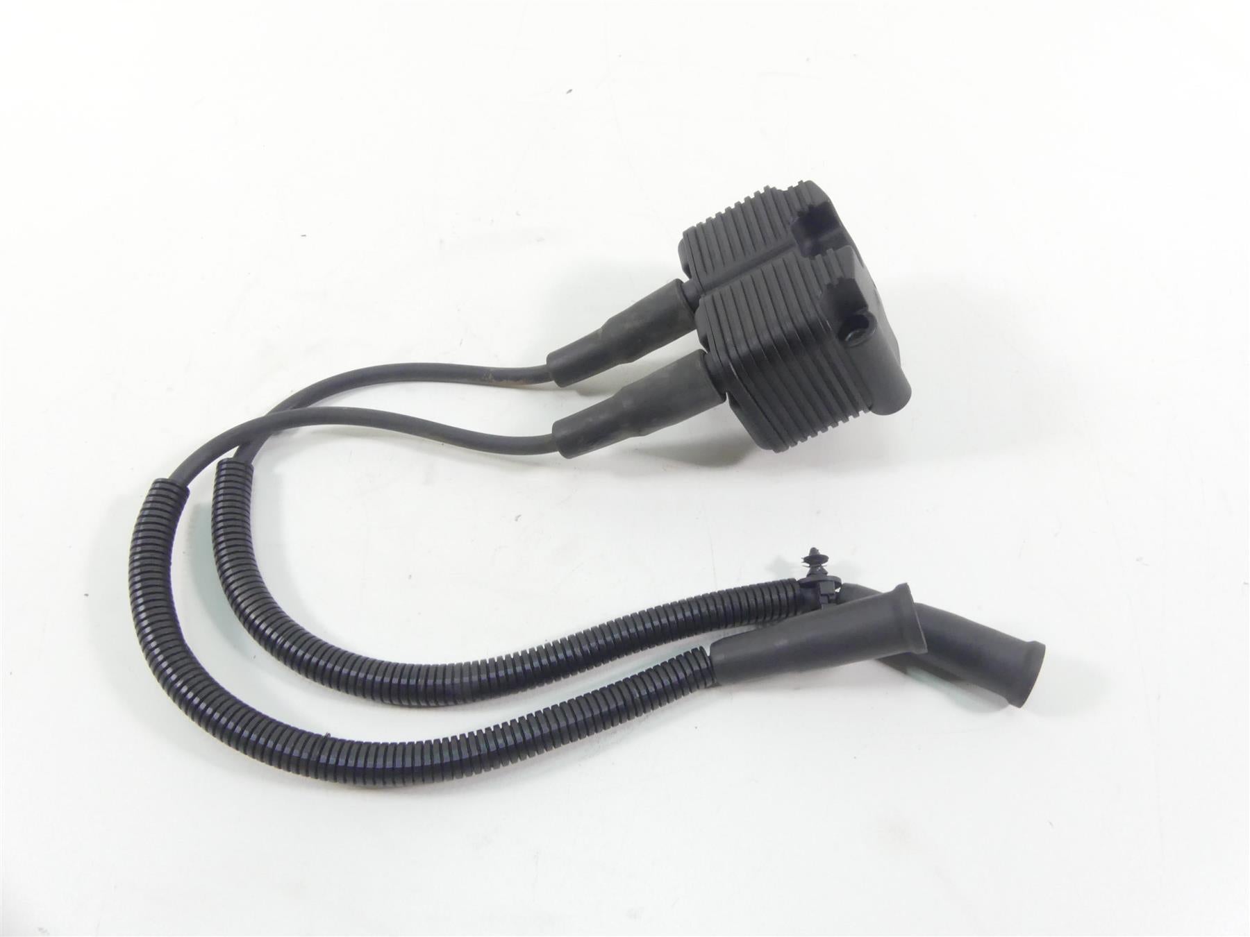 2006 Harley Sportster XL1200 Custom Ignition Coil Wires & Plugs 31655-99 {{ shop.shopifyCountryName }} - Mototech271