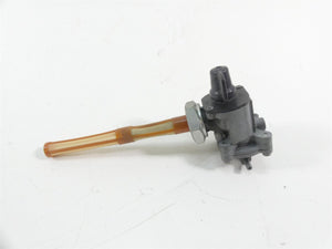 2009 Honda VTX1300 Touring Fuel Gas Petrol Valve Petcock 16950-MEM-674 | Mototech271
