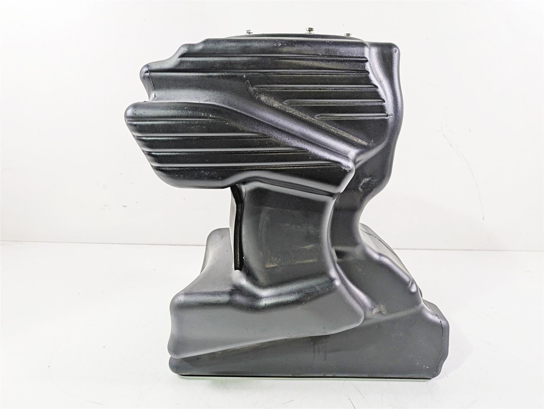2016 Harley VRSCDX Night Rod Plastic Fuel Gas Petrol Tank 62921-07A {{ shop.shopifyCountryName }} - Mototech271