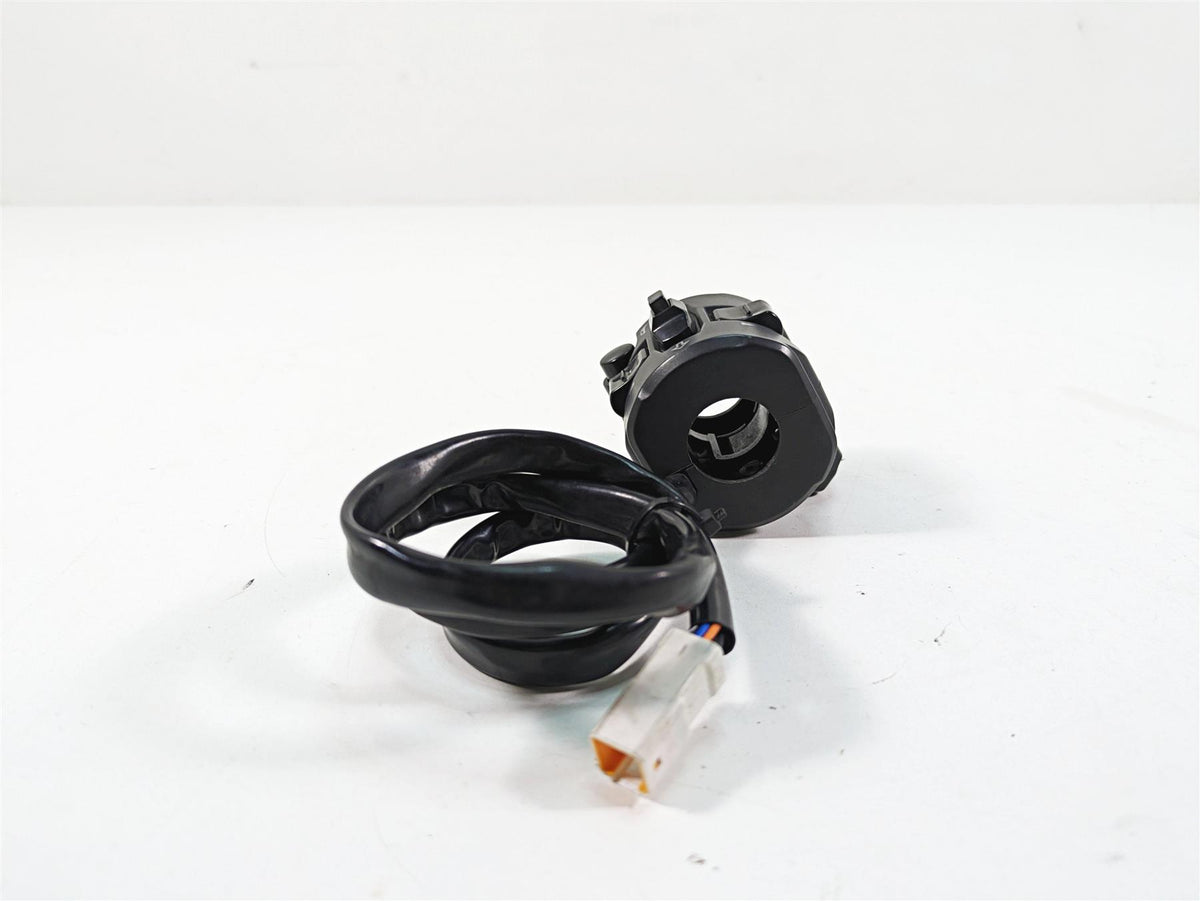 2011 Ducati Hypermotard 1100 Evo SP Left Hand Light Control Switch 65010091H {{ shop.shopifyCountryName }} - Mototech271