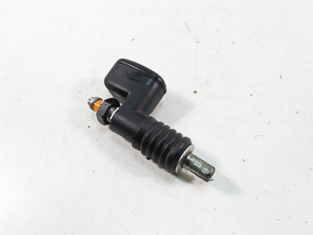 2013 Harley Softail FLSTC Heritage Classic Rear Brake Master Cylinder 41767-05E {{ shop.shopifyCountryName }} - Mototech271
