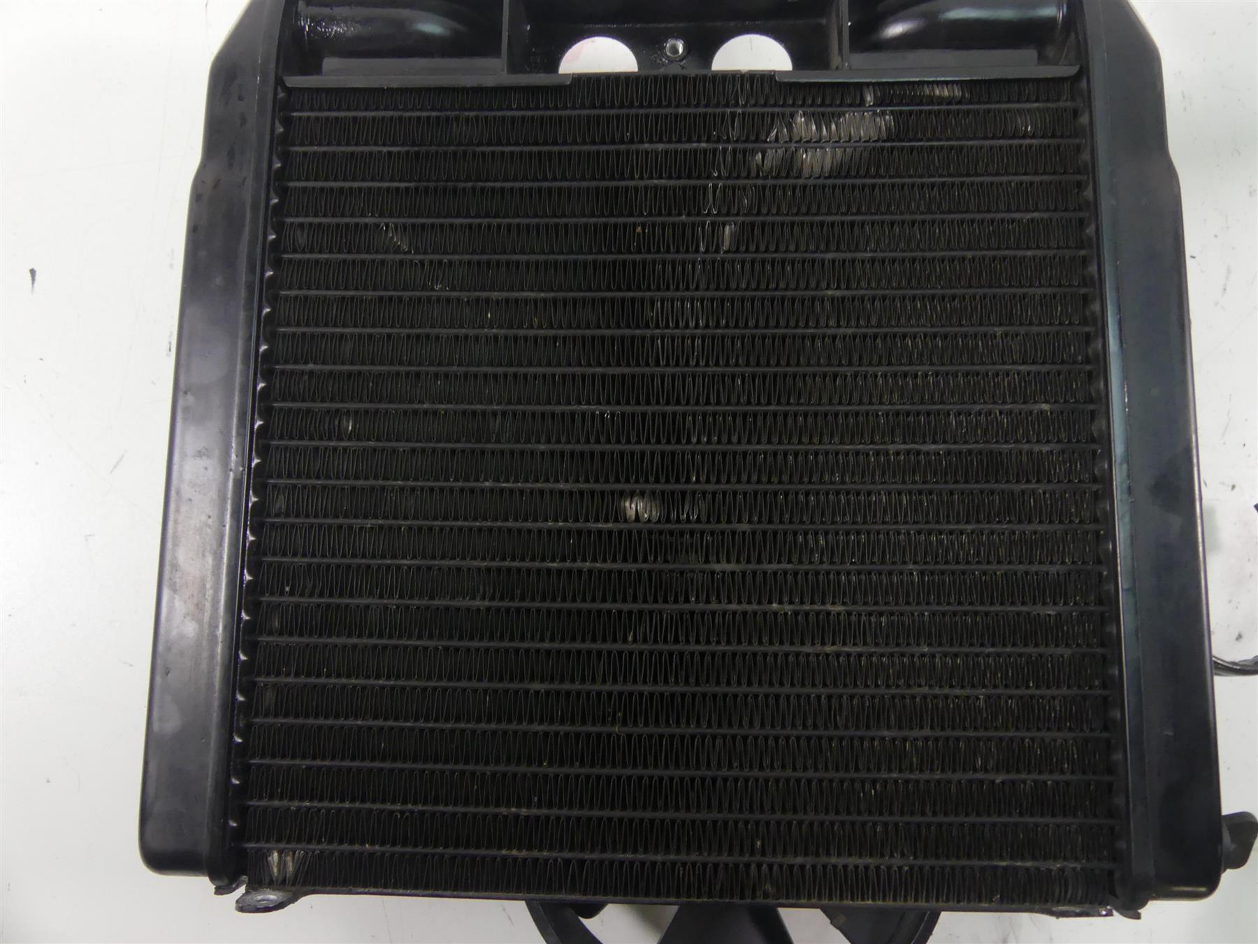 2012 Harley VRSCF Muscle Rod Radiator Fans Reservoir Hoses Set 26722-04 {{ shop.shopifyCountryName }} - Mototech271