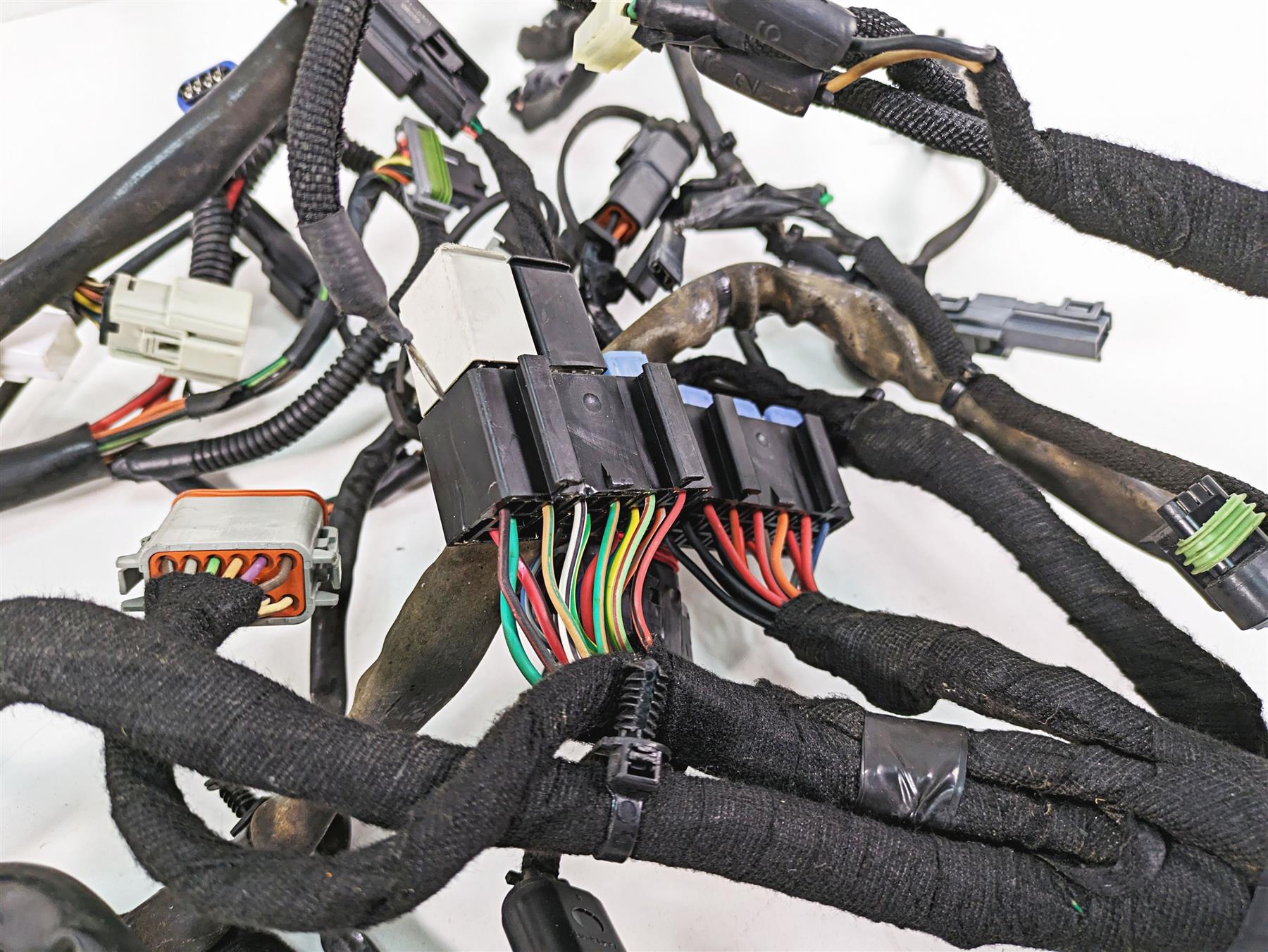 2009 Harley FXDF Dyna Fat Bob Main Wiring Harness Loom - Read 69603-08A {{ shop.shopifyCountryName }} - Mototech271