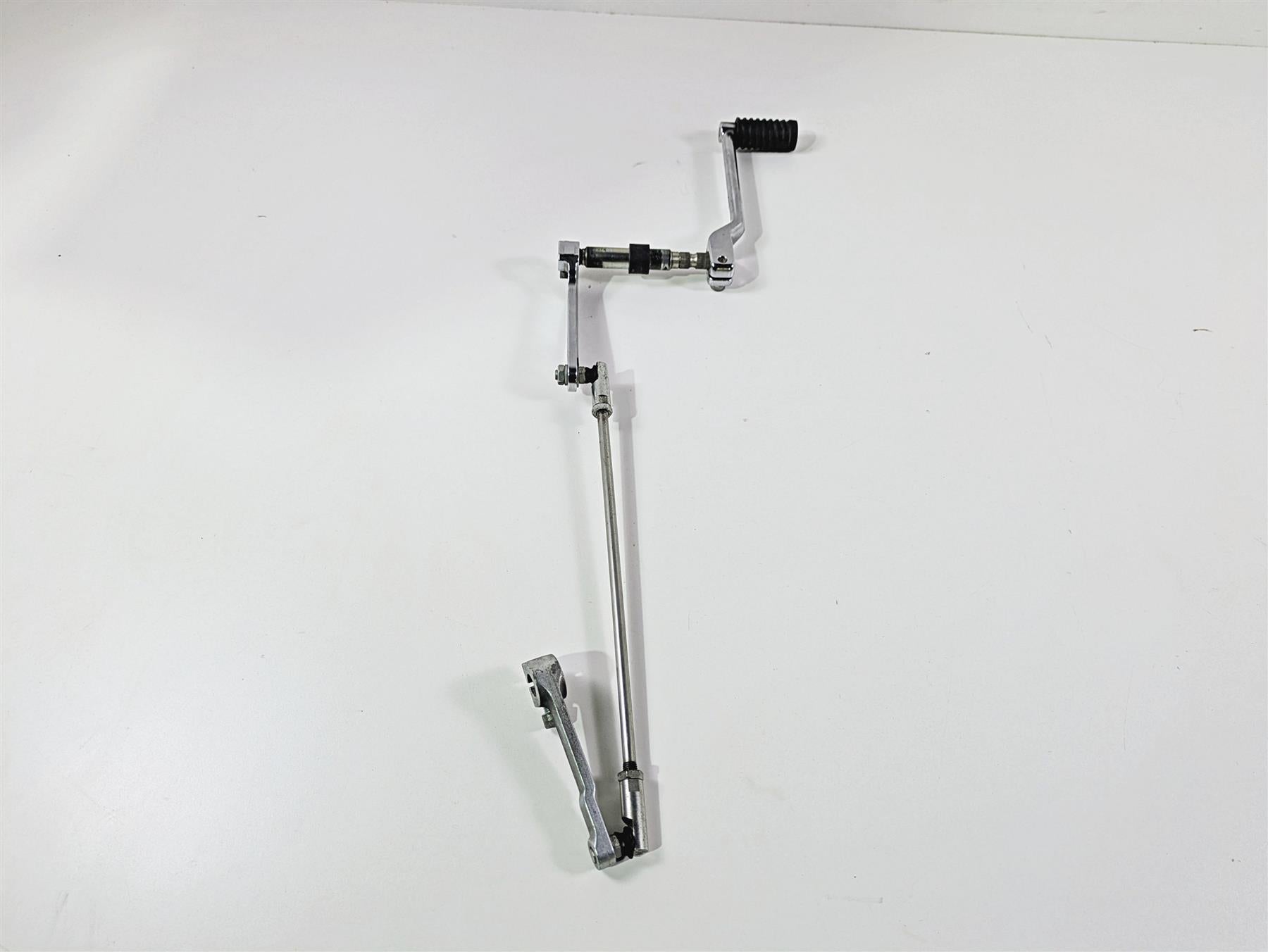 2016 Harley Touring FLHR Road King Gear Shift Lever Shifter Set 33895-82E {{ shop.shopifyCountryName }} - Mototech271