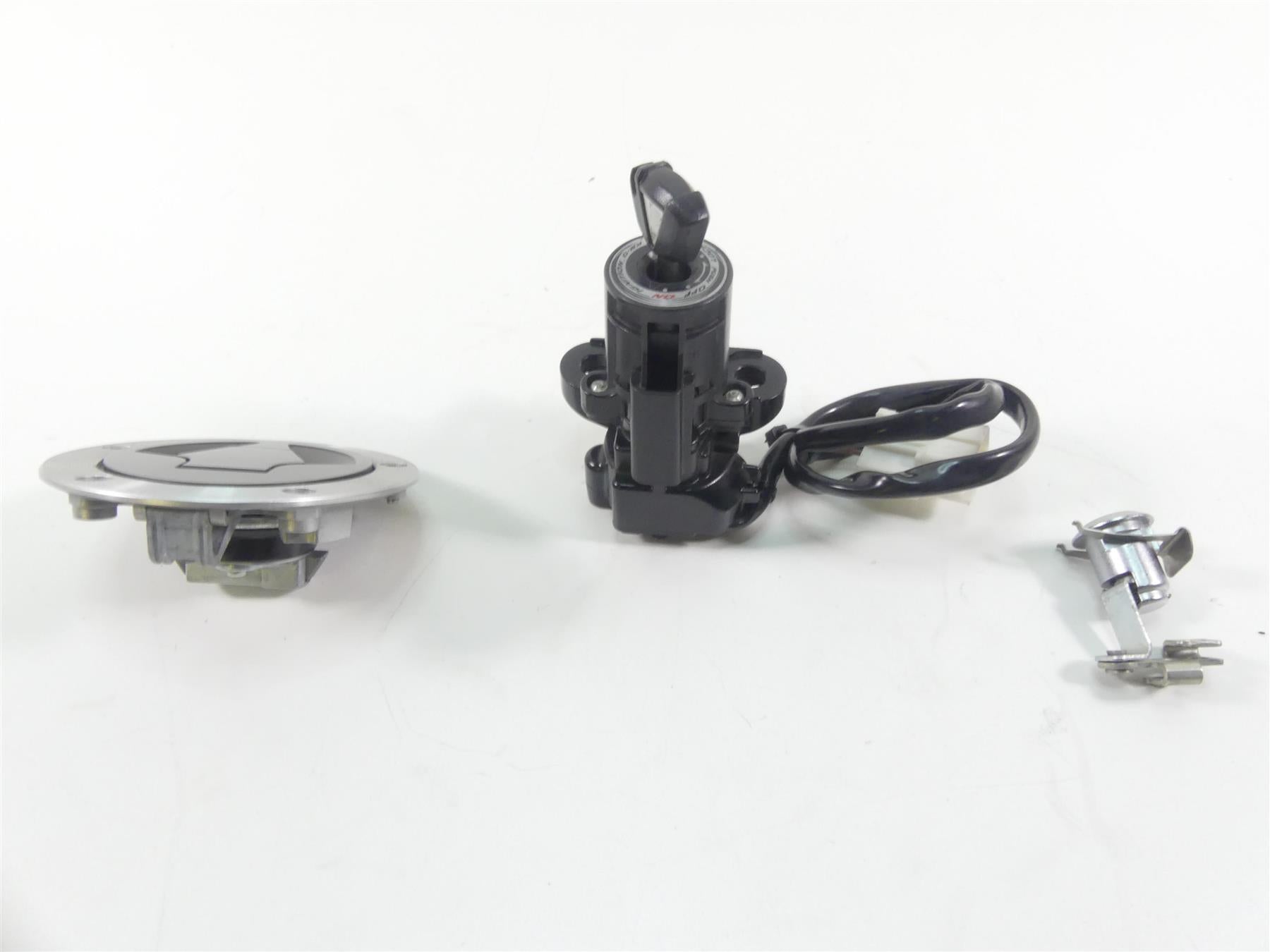 2012 Kawasaki ZX1400 ZX14R Ninja Ignition Switch Key Seat & Cap Lock 27005-0561 {{ shop.shopifyCountryName }} - Mototech271