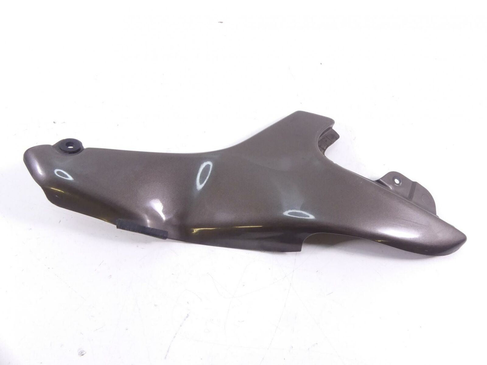 2003 BMW R1200CL K30 Right Between Leg Side Fairing 46637672024 {{ shop.shopifyCountryName }} - Mototech271