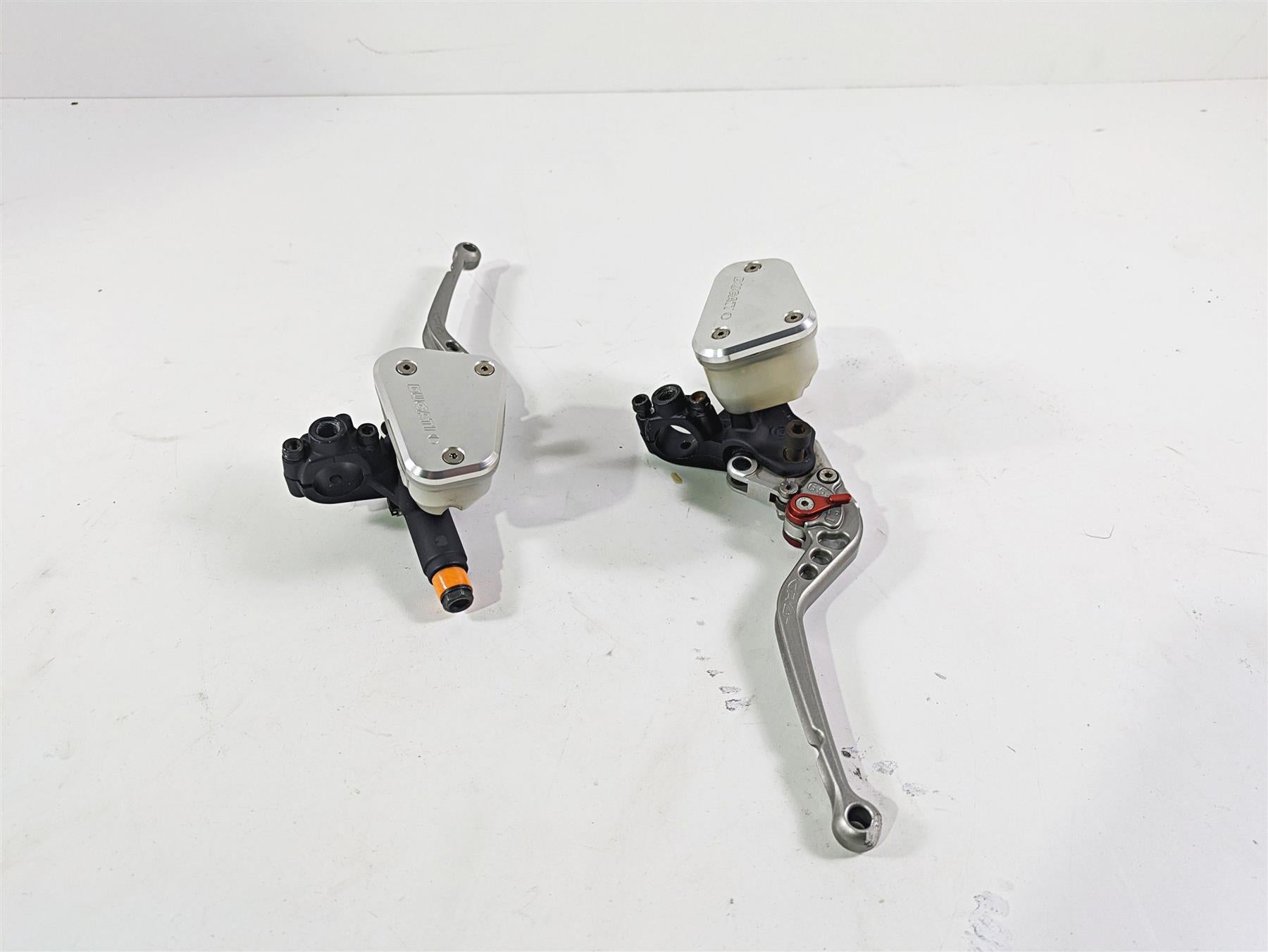 2009 Ducati Multistrada 1100 S Clutch Brake Master Cylinder Crg Set 63040231A {{ shop.shopifyCountryName }} - Mototech271