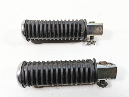 2006 Honda V-Twin VTX1300 R Rear Passenger Pillion Foot Peg Set 50715-MN0-000 {{ shop.shopifyCountryName }} - Mototech271